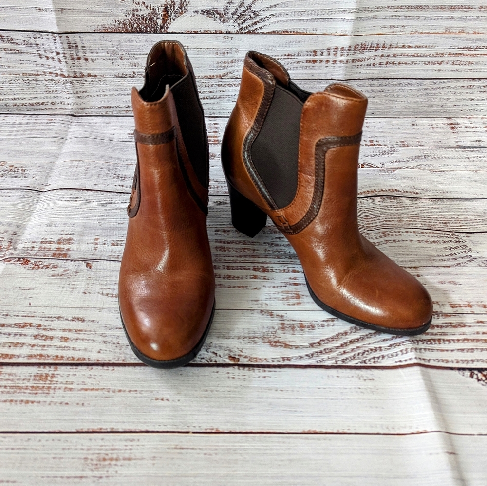 Naturalizer Lainey Leather Ankle Boots Size 5.5M